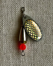 Load image into Gallery viewer, FV-5003 Spinner, Black Nickel Blade